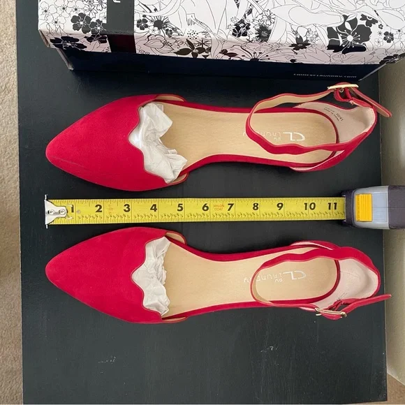 CL by Laundry Women's Studio Super Suede Ruby Red Pointed Toe Flat Womens Sz 10 - Picture 11 of 11